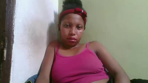 Snapshot of rinah654271 chatting on 03-26-26, 06:57 rinah654271 online show from 03-26-26, 06:57