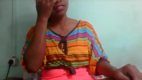 Snapshot of rinah856024 chatting on 11-16-25, 06:19 rinah856024 online show from 11-16-25, 06:19