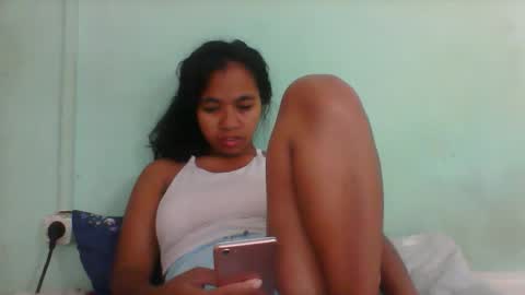 Snapshot of rinah856024 chatting on 12-21-25, 07:21 rinah856024 online show from 12-21-25, 07:21