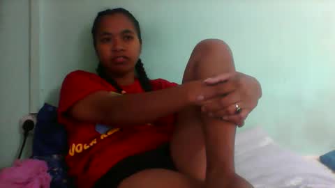 Snapshot of rinah856024 chatting on 12-23-25, 07:50 rinah856024 online show from 12-23-25, 07:50