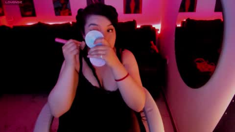 Snapshot of rini_bunny chatting on 10-18-25, 04:59 rini online show from 10-18-25, 04:59