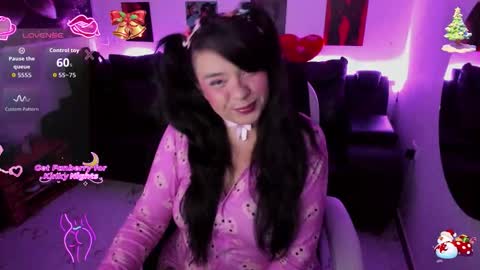 Snapshot of rini_bunny chatting on 12-16-25, 04:17 rini online show from 12-16-25, 04:17