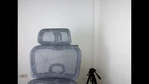 Snapshot of riodickz chatting on 02-21-26, 05:03 rdcckz12 online show from 02-21-26, 05:03