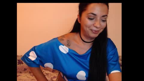 Snapshot of riri_mojo_92 chatting on 09-12-25, 07:47 riri_mojo_92 online show from 09-12-25, 07:47