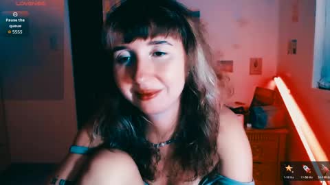 Snapshot of riri_rich chatting on 05-26-26, 06:42 Rita online show from 05-26-26, 06:42