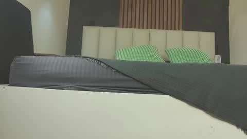 RIRI  online show from 02-26-26, 07:35