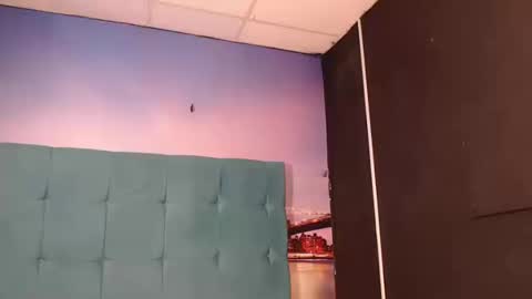 rirriscerchar online show from 10-20-25, 08:20
