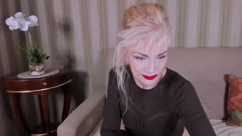 rita_farell online show from 03-12-26, 12:06