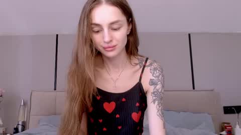 Snapshot of rita_orra chatting on 05-23-26, 08:18 Rita online show from 05-23-26, 08:18