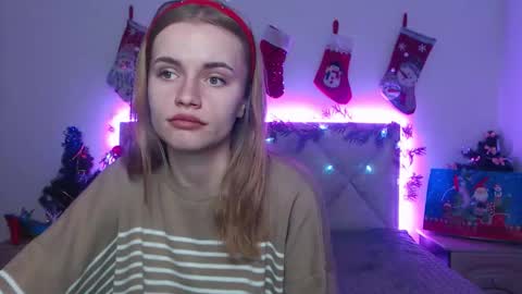 Snapshot of ritakiskis chatting on 12-17-25, 07:09 ritakiskis online show from 12-17-25, 07:09