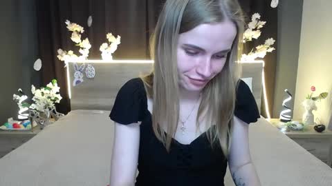 Snapshot of ritakiskis chatting on 04-10-26, 07:51 ritakiskis online show from 04-10-26, 07:51