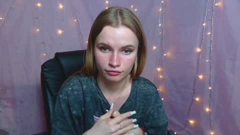Snapshot of ritakiskis chatting on 05-13-26, 08:16 ritakiskis online show from 05-13-26, 08:16
