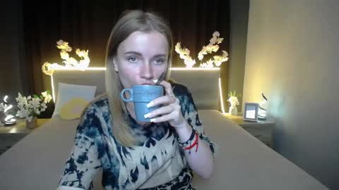 Snapshot of ritakiskis chatting on 05-25-26, 08:04 ritakiskis online show from 05-25-26, 08:04