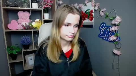 Snapshot of ritakiskis chatting on 05-30-26, 06:27 ritakiskis online show from 05-30-26, 06:27