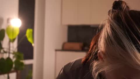 Snapshot of rivagosnell chatting on 02-22-26, 04:05 Akemi online show from 02-22-26, 04:05