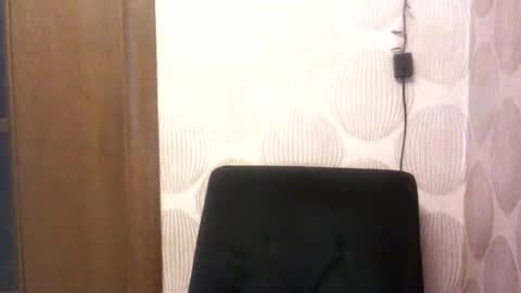 Snapshot of riveramaureen chatting on 01-24-25, 12:41 RiveraMaureen online show from 01-24-25, 12:41