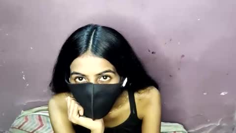 Snapshot of riya_hottie chatting on 06-06-26, 11:53 riya_hottie online show from 06-06-26, 11:53