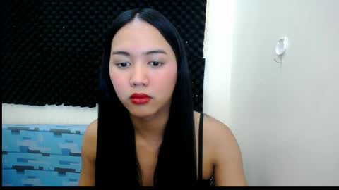 Snapshot of riyah_parker chatting on 05-12-26, 06:21 riyah_parker online show from 05-12-26, 06:21