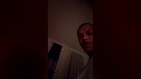 rmtxoxo427 online show from 04-12-26, 07:46