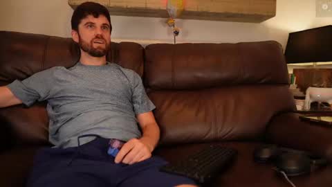 Ryan aka KeylimeRy online show from 09-29-25, 06:46