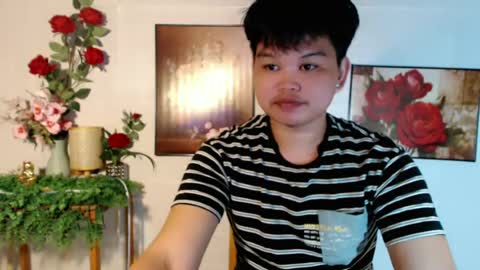 Snapshot of rnl_cum chatting on 07-18-26, 09:35 RICH MY GOAL online show from 07-18-26, 09:35