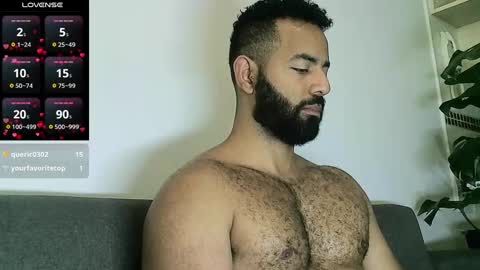 SebasRoa online show from 12-23-24, 06:05