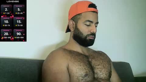 SebasRoa online show from 02-23-26, 05:10