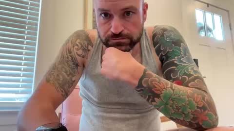 Snapshot of roadking1122 chatting on 11-04-25, 06:40 roadking1122 online show from 11-04-25, 06:40