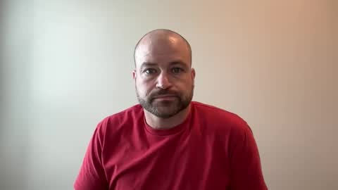 Snapshot of roadking1122 chatting on 12-18-25, 05:08 roadking1122 online show from 12-18-25, 05:08