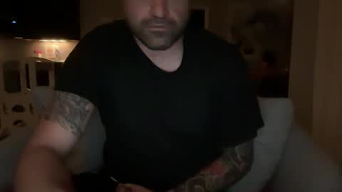 Snapshot of roadking1122 chatting on 02-05-26, 11:37 roadking1122 online show from 02-05-26, 11:37