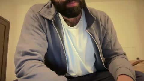 roamexotic00 online show from 12-04-25, 01:59