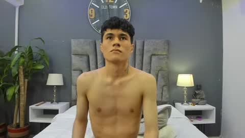 Roan Birkin online show from 02-04-25, 01:45