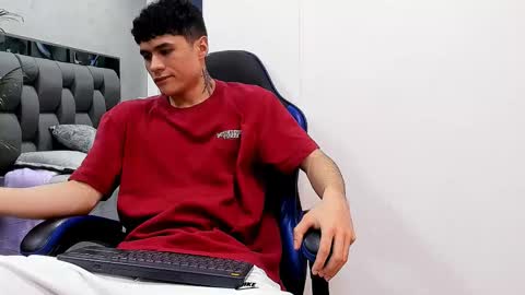 Roan Birkin online show from 10-06-25, 07:22