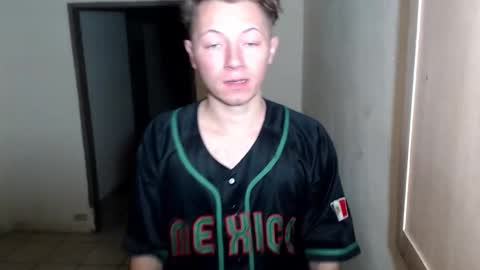 Snapshot of roastingcorn chatting on 02-05-26, 09:36 RoastingCorn online show from 02-05-26, 09:36