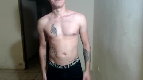 Snapshot of roastingcorn chatting on 04-10-26, 03:23 RoastingCorn online show from 04-10-26, 03:23