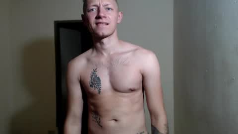 Snapshot of roastingcorn chatting on 04-16-26, 02:12 RoastingCorn online show from 04-16-26, 02:12