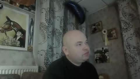 rob18997 online show from 11-15-25, 05:09