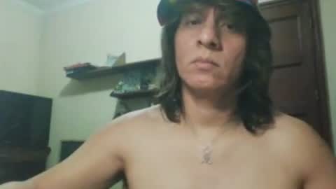 Snapshot of robbie_1978 chatting on 07-30-26, 02:54 robbie_1978 online show from 07-30-26, 02:54