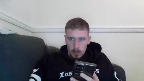 Snapshot of robboc2 chatting on 03-09-25, 03:27 robboc2 online show from 03-09-25, 03:27