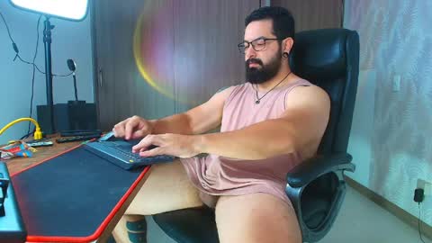 Snapshot of robby_k chatting on 05-09-26, 01:55 Robby online show from 05-09-26, 01:55