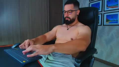 Snapshot of robby_k chatting on 06-15-26, 10:23 Robby online show from 06-15-26, 10:23