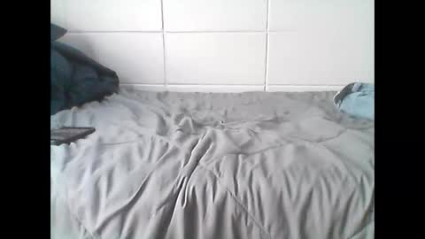 robe45783 online show from 04-19-26, 06:32