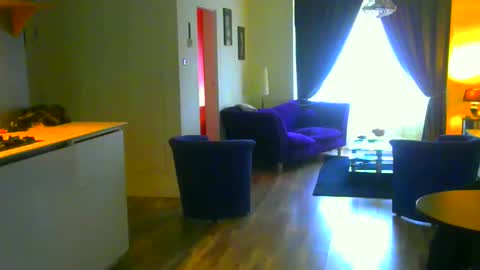 Snapshot of rober10000 chatting on 12-05-25, 09:29 rober10000 online show from 12-05-25, 09:29