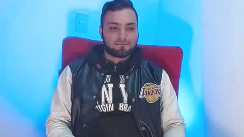 Stiven - online show from 12-17-24, 07:29