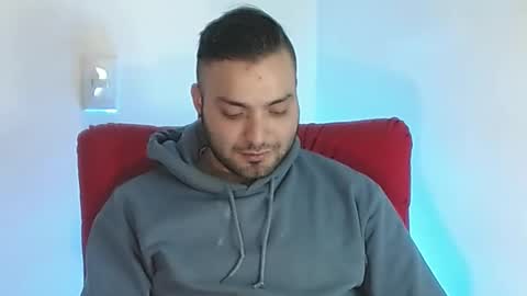 Stiven - online show from 03-08-25, 07:49