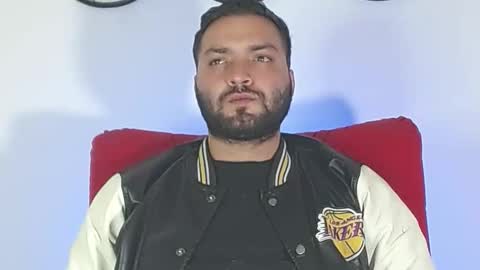 Stiven - online show from 01-11-26, 04:06