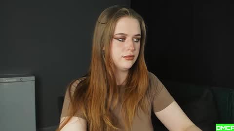 Snapshot of robert_lisa chatting on 12-18-25, 01:22 Lisa and Robert i am online all days 900 am GMT3 online show from 12-18-25, 01:22