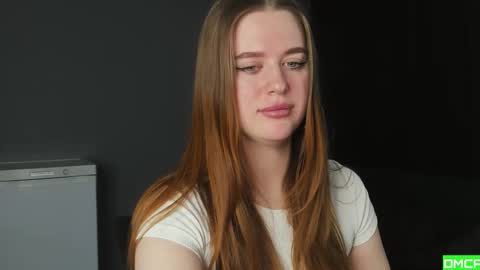 Snapshot of robert_lisa chatting on 12-20-25, 12:51 Lisa and Robert i am online all days 900 am GMT3 online show from 12-20-25, 12:51