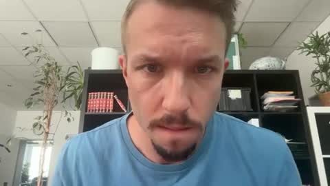 Snapshot of robert_x666 chatting on 07-19-26, 10:52 robert_x666 online show from 07-19-26, 10:52