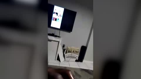 Snapshot of robertbradfordjr3 chatting on 07-17-26, 01:23 robertbradfordjr3 online show from 07-17-26, 01:23